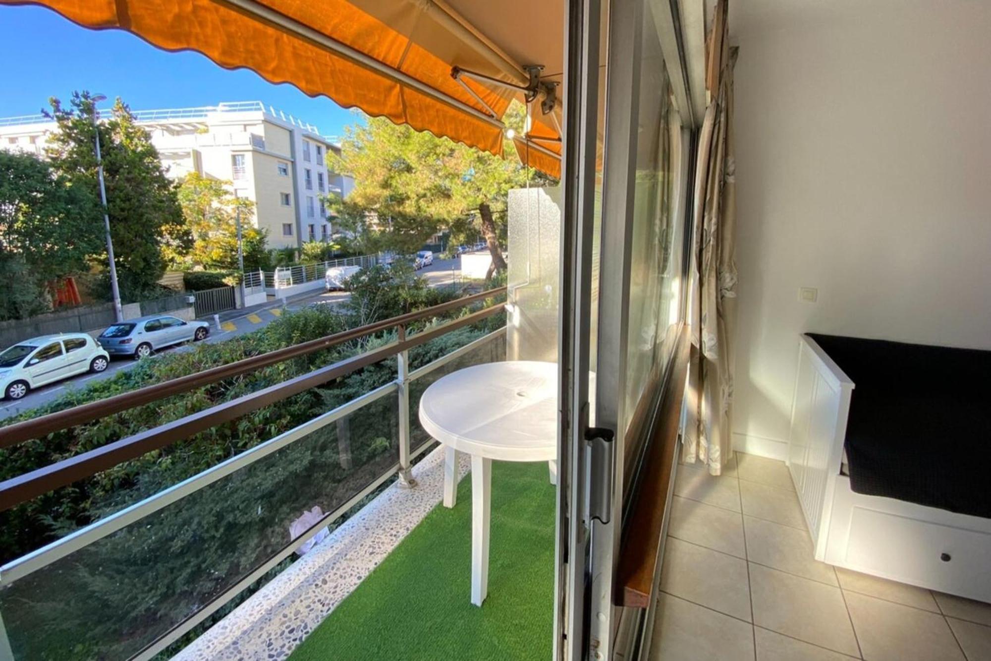 06U - Beautiful Studio In Residence - Swimming Pool And Tennis Court Saint-Laurent-du-Var Exterior foto