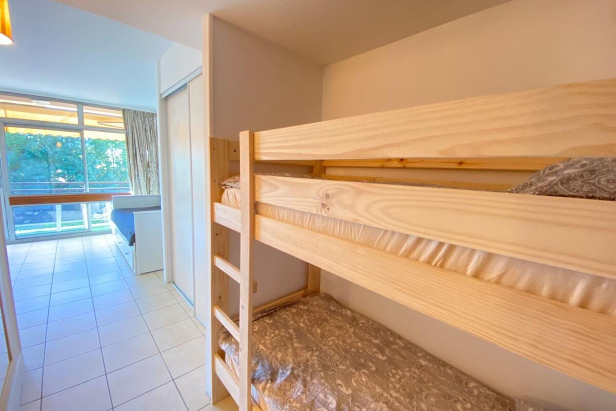 06U - Beautiful Studio In Residence - Swimming Pool And Tennis Court Saint-Laurent-du-Var Exterior foto