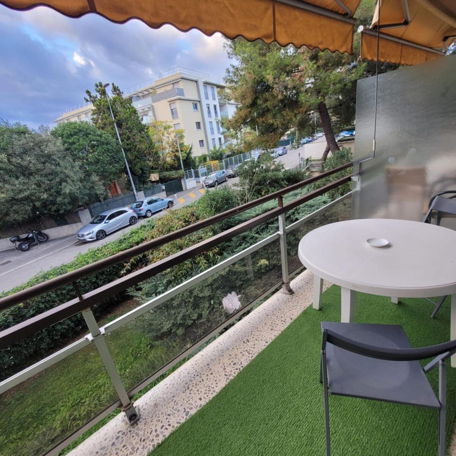 06U - Beautiful Studio In Residence - Swimming Pool And Tennis Court Saint-Laurent-du-Var Exterior foto