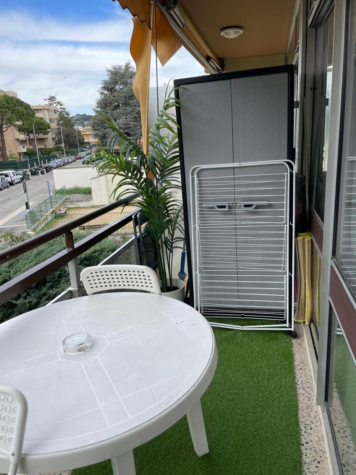 06U - Beautiful Studio In Residence - Swimming Pool And Tennis Court Saint-Laurent-du-Var Exterior foto